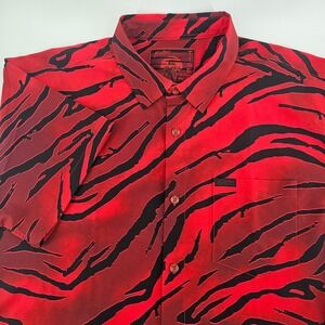 Retro Rifle Mens Retro Tiger Red Black Camo Short Sleeve Button Down Shirt 2XL